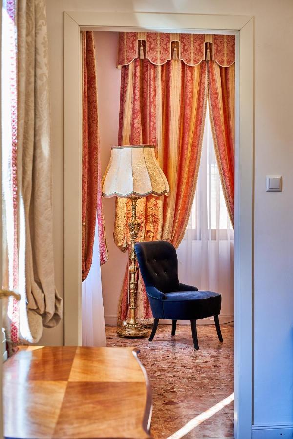 Venezianischer Palazzo Mit Kostenlosen Wlan Naehe Markusplatz Exterior foto